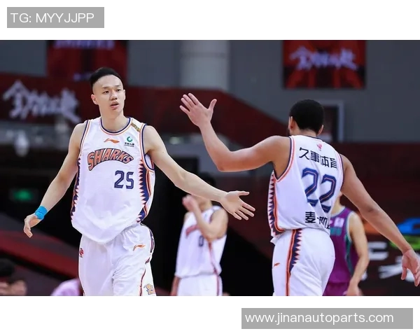 那些被网友吐槽名low的CBA球队